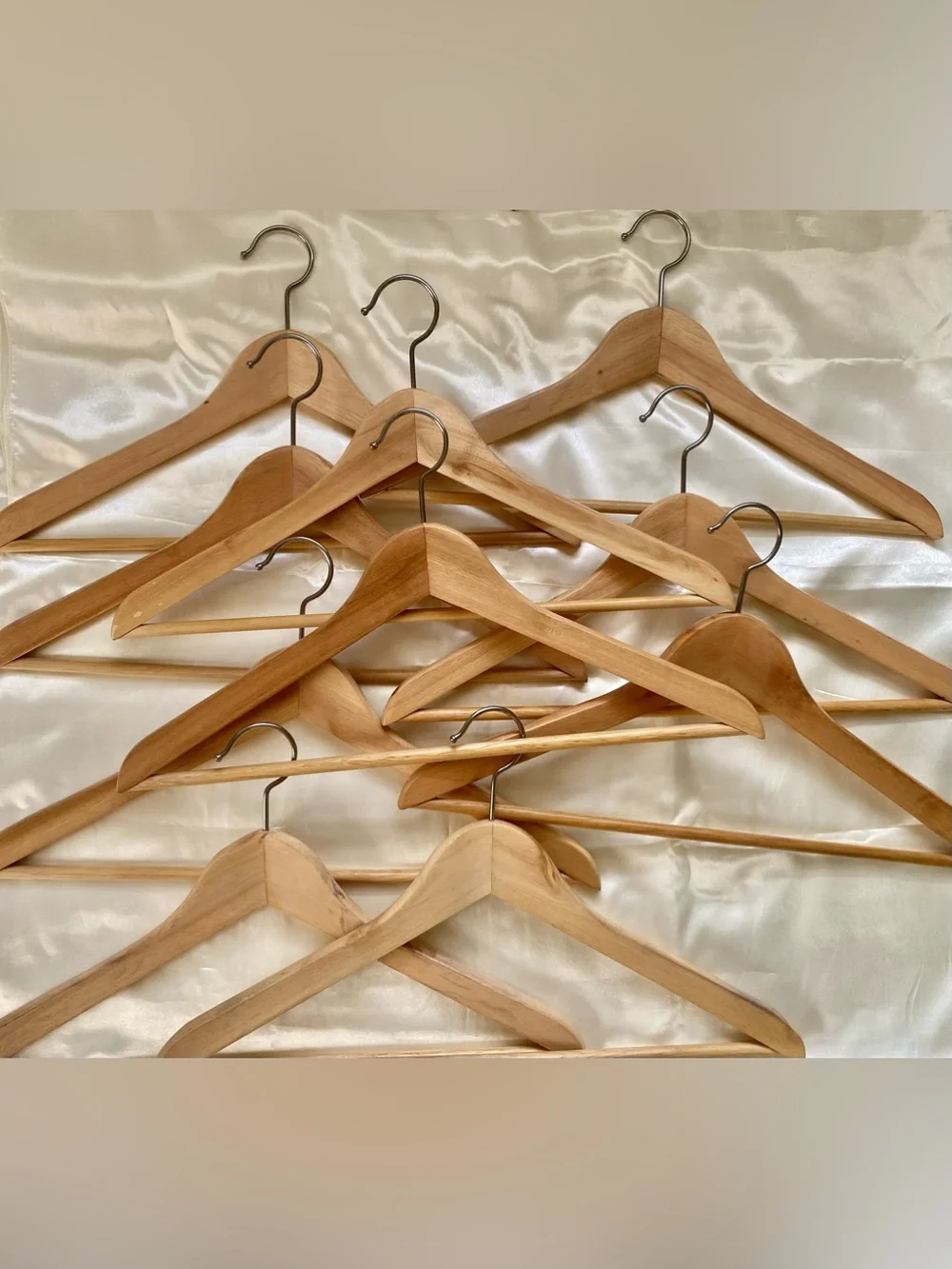 10-Piece Natural Wood Hanger Set
